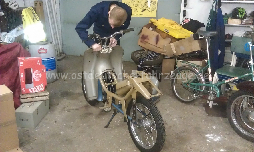 Steff widmete sich seines KR50´s...