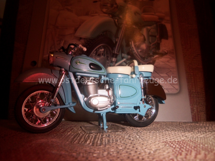 100_1070 [1600x1200].JPG