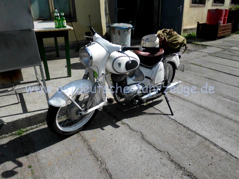 Weimar Mopedtreffen 2013 010.jpg