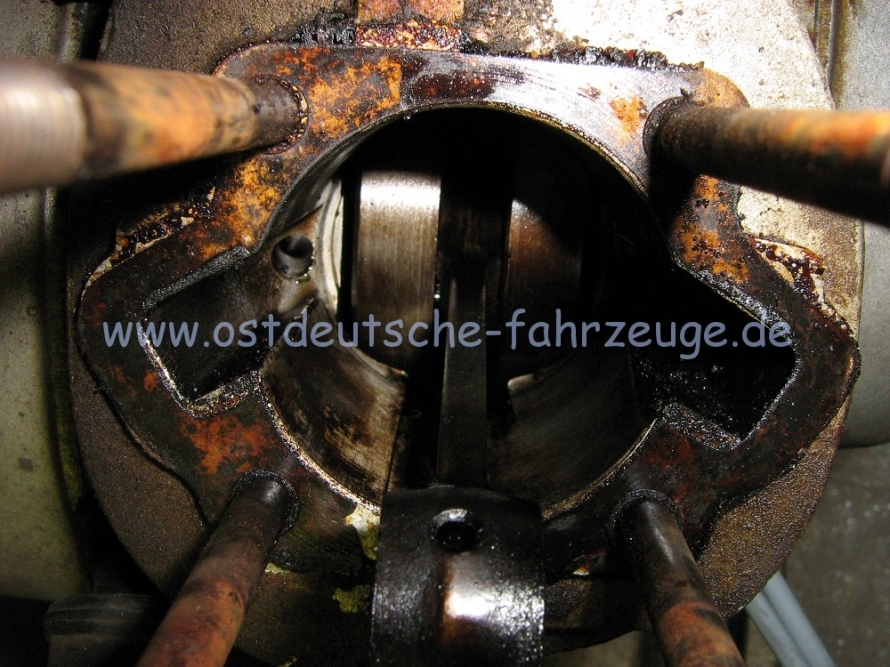 alles schwarz