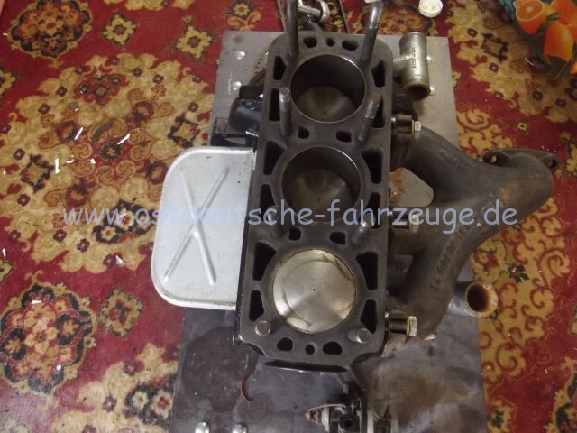 Motor 900ccm neu geschliffen und Reg. Welle