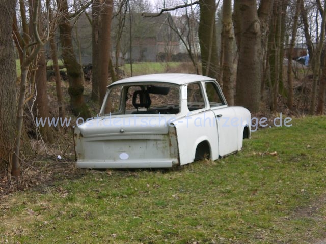 Die Trabant Dichte ist hier noch recht hoch...Raffi für dich wäre hier ein Ersatzteilparadies. In jedem 3ten Garten steht einer. Bei der nächsten Runde mach ich mal´n paar Bilder nur für dich.