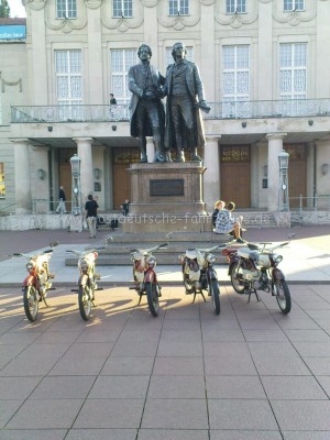 Hallo Jungs... da sind wir wieder!