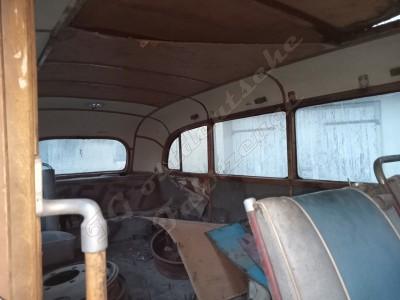 garant B 18 Bus 021.jpg