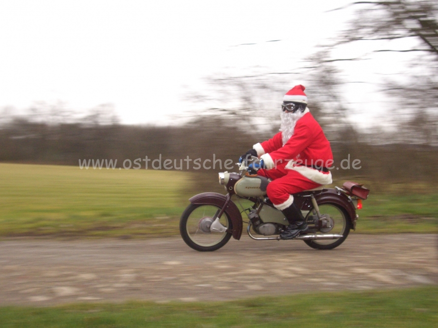 Dienstfahrt! Aus dem Weg!!